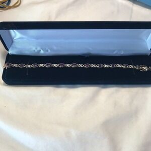 Avon 2006 amethyst vermeil tennis bracelet size large‎